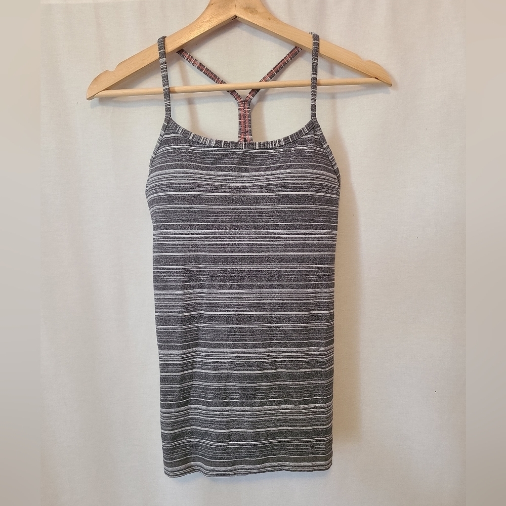 Lululemon Power Y Tank size 6